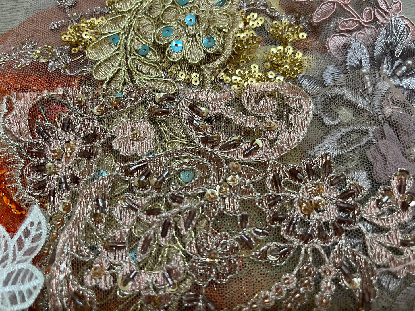Lace Remnants -#1 Coffee
