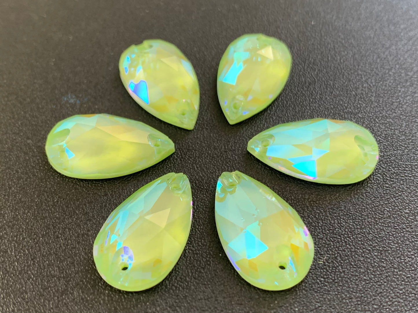 K9 Light Peridot MI Teardrop