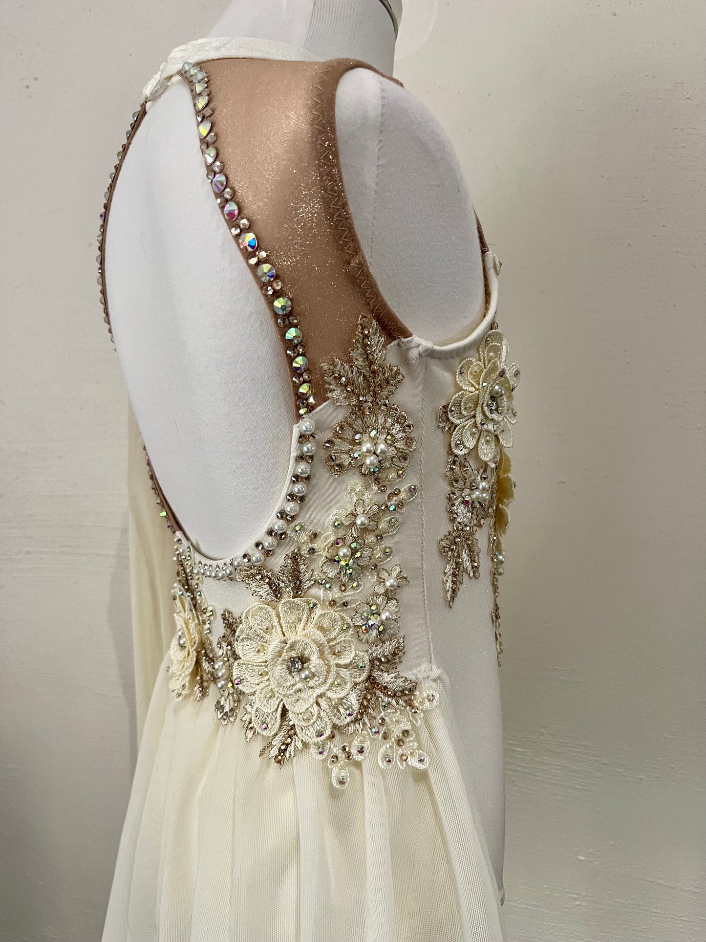 Cream and Champagne Lyrical Size 6