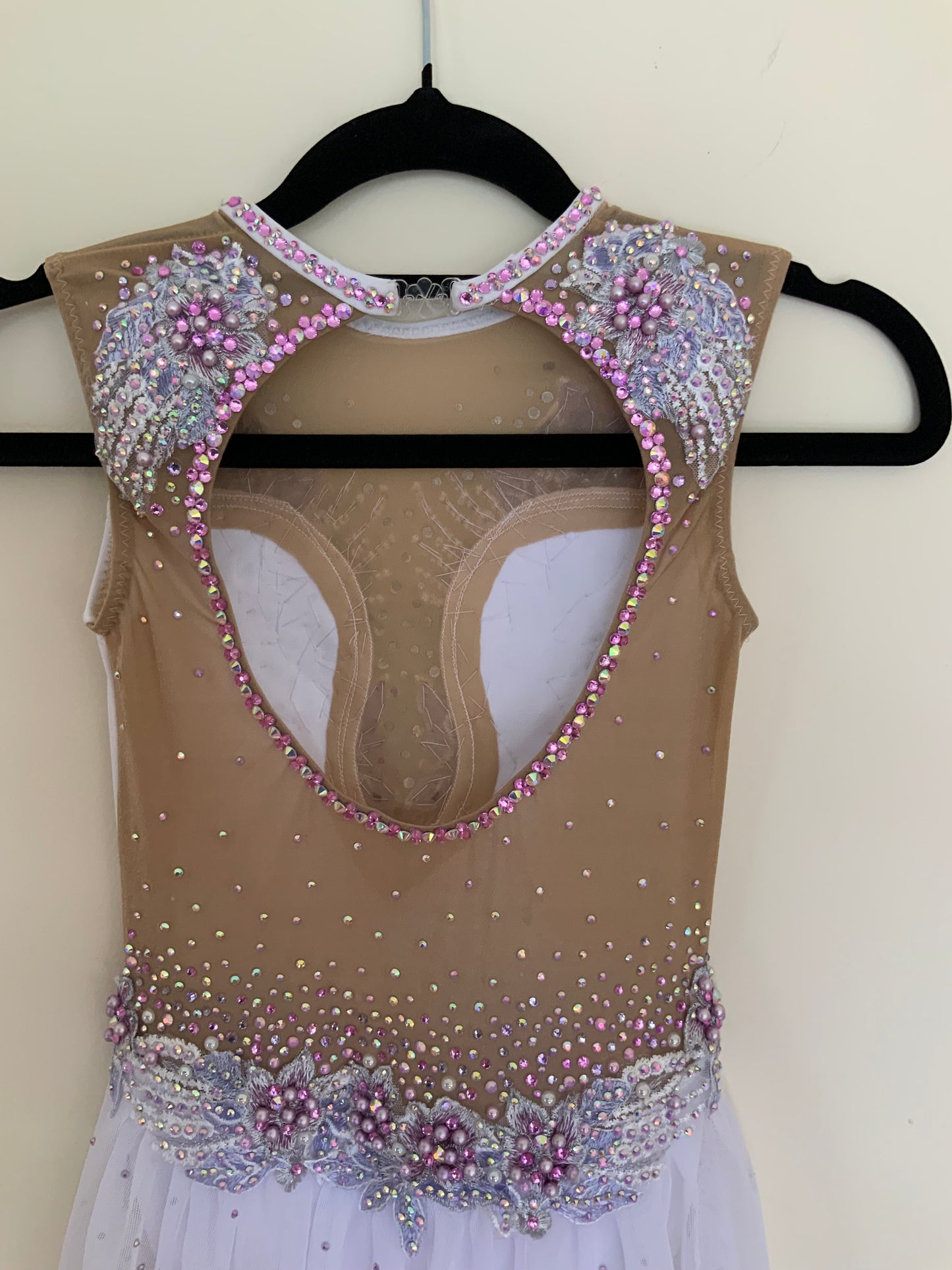 White and Lavender Lyrical size 10