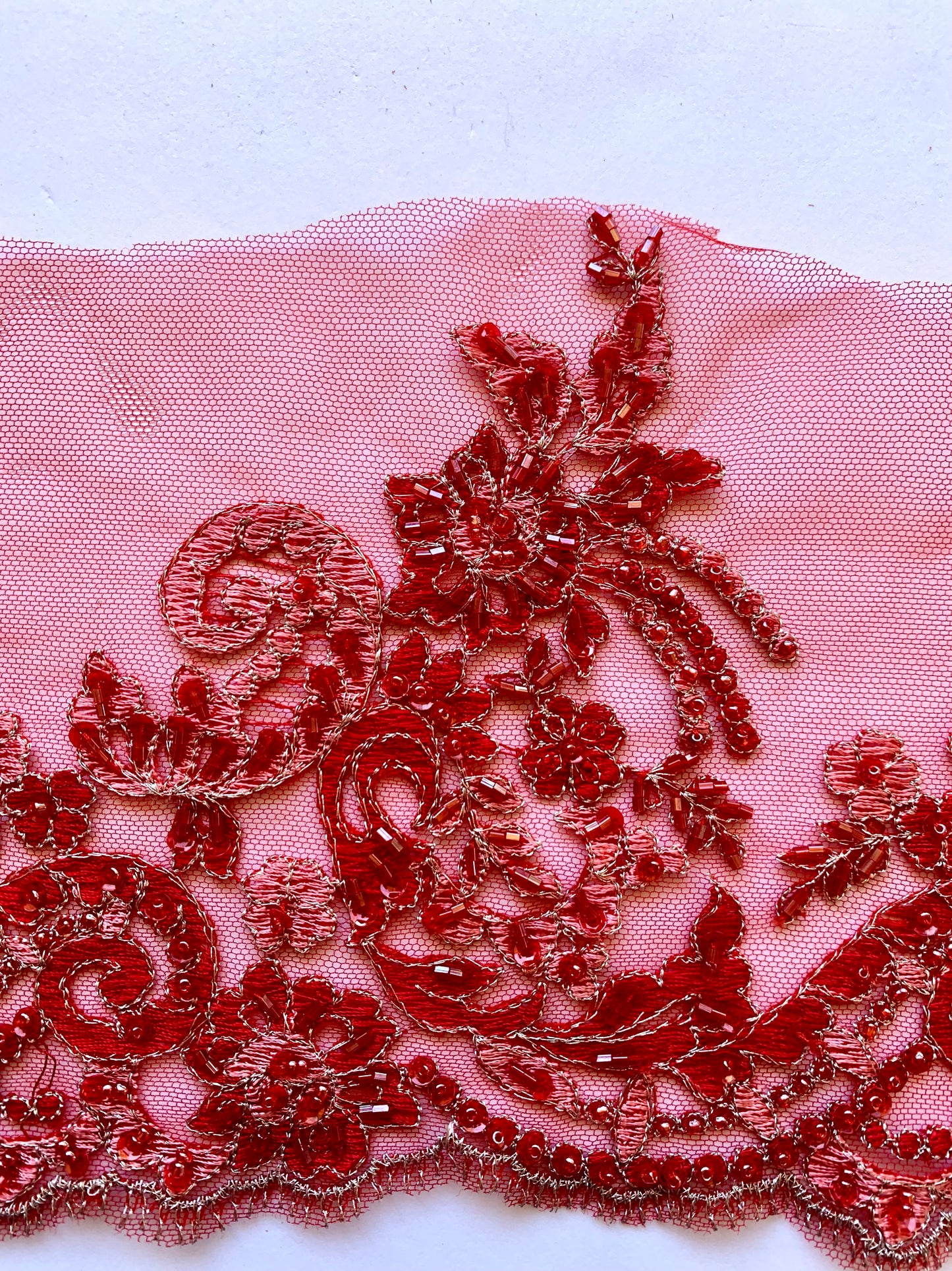 Delicate Beaded Lace Border - Red