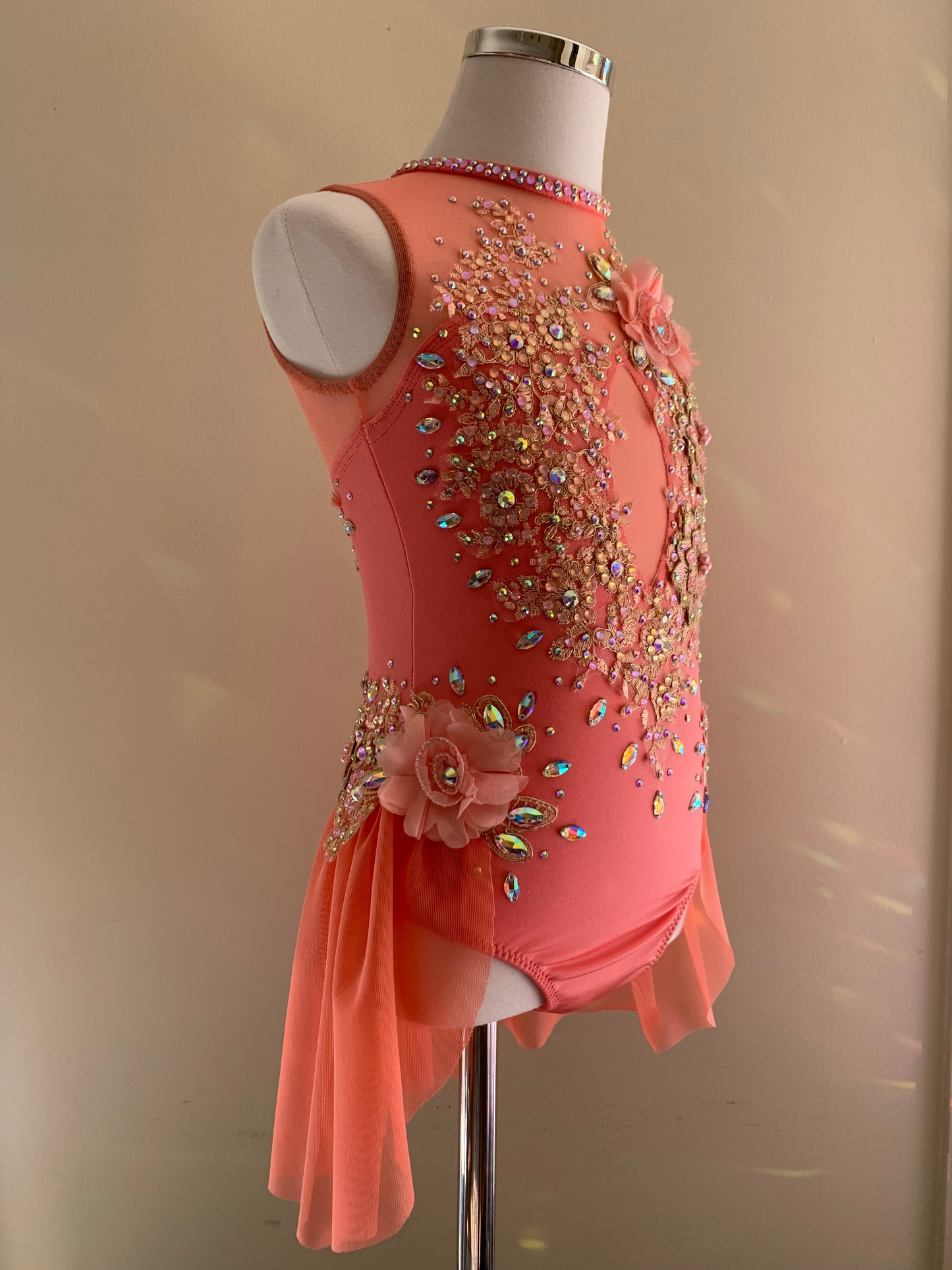 Apricot Lyrical Size 6