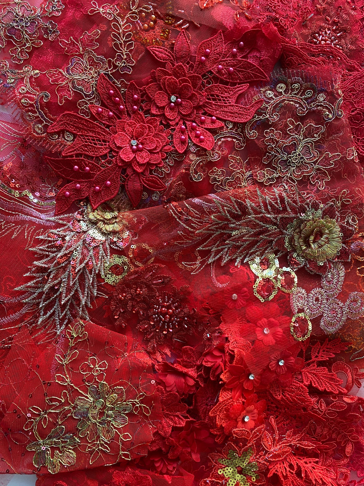 Lace Remnants -Red Mix
