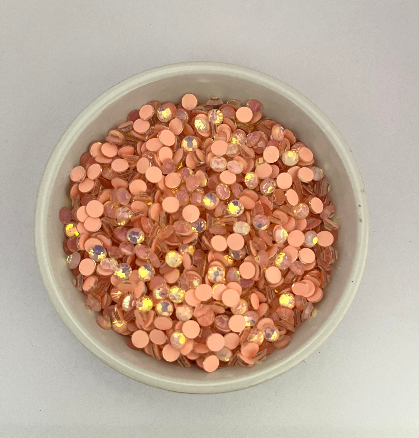 Opal Luminous  Lt Peach - MO010