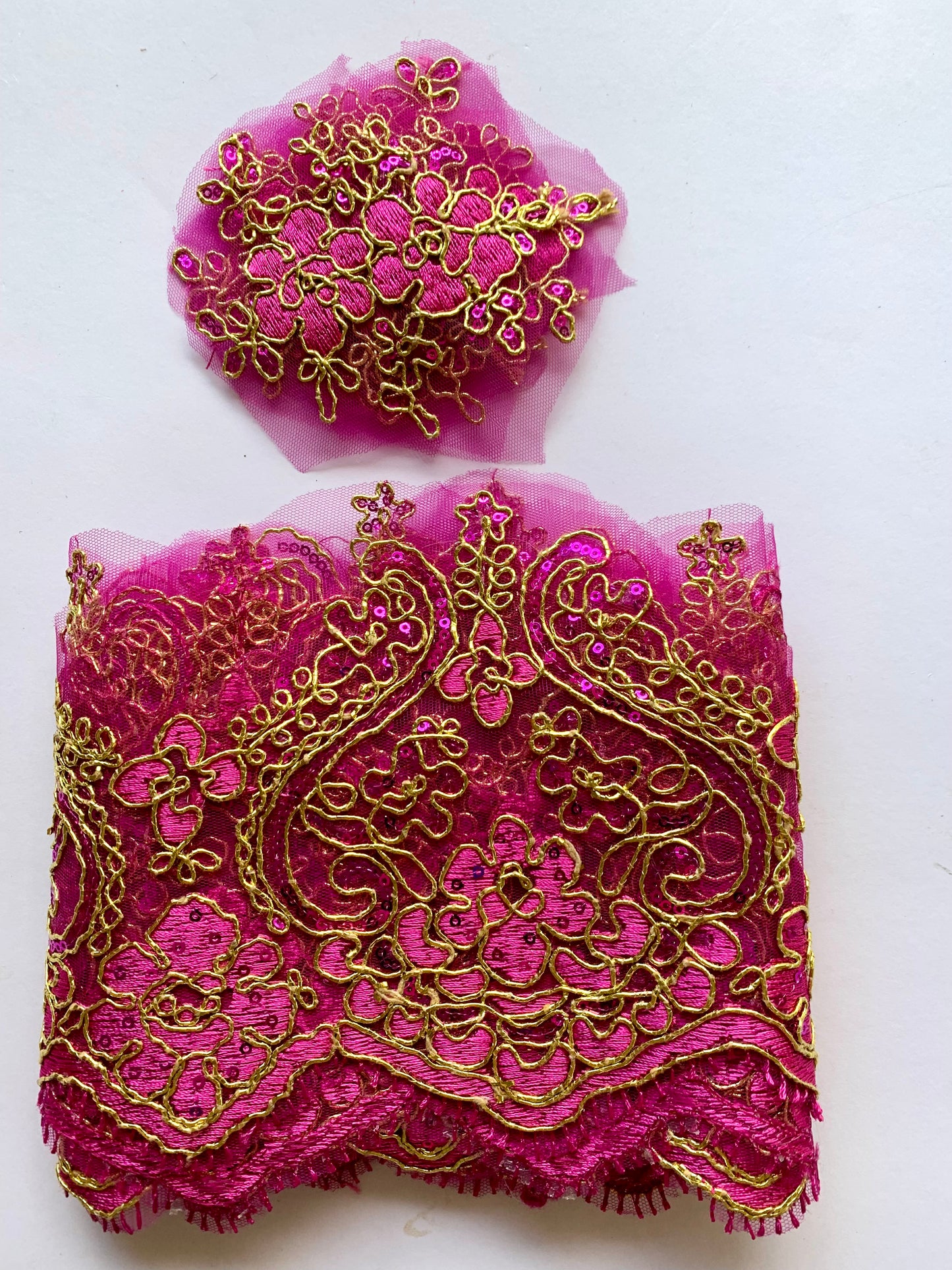 Bella Lace Border - Fuchsia