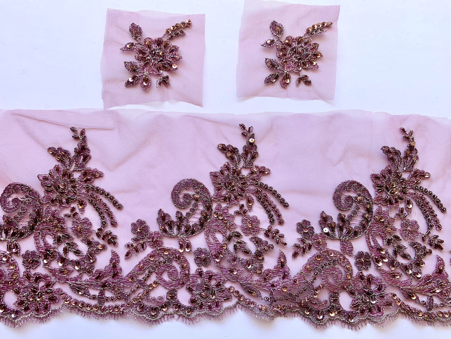 Delicate Beaded Lace Border - Purple Mauve