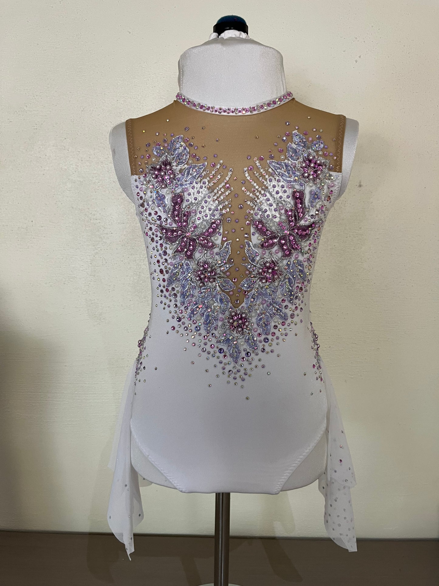 White and Lavender Lyrical size 10