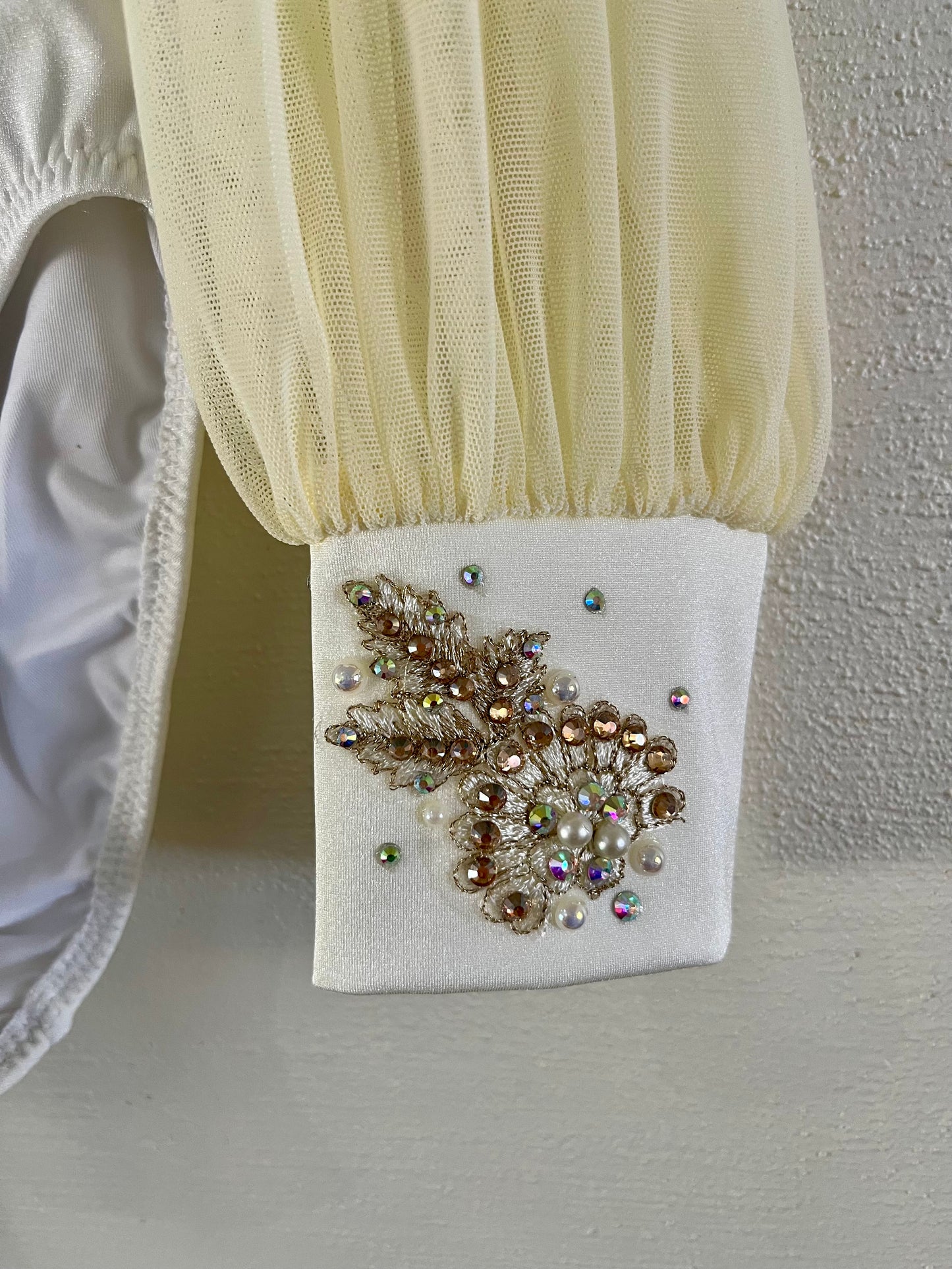 Ivory and Champagne Lyrical Size 12