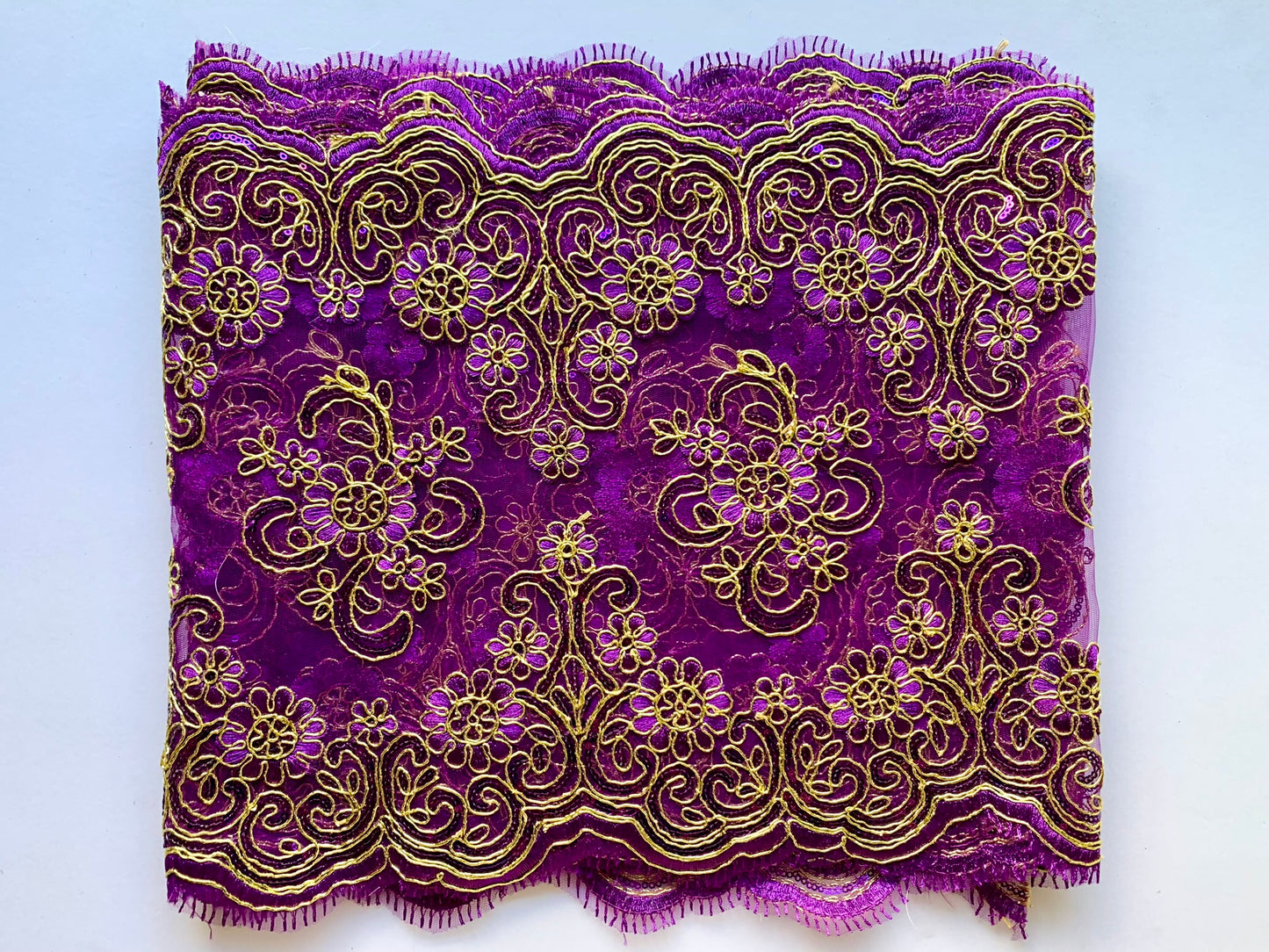 Lily Lace Border - Purple