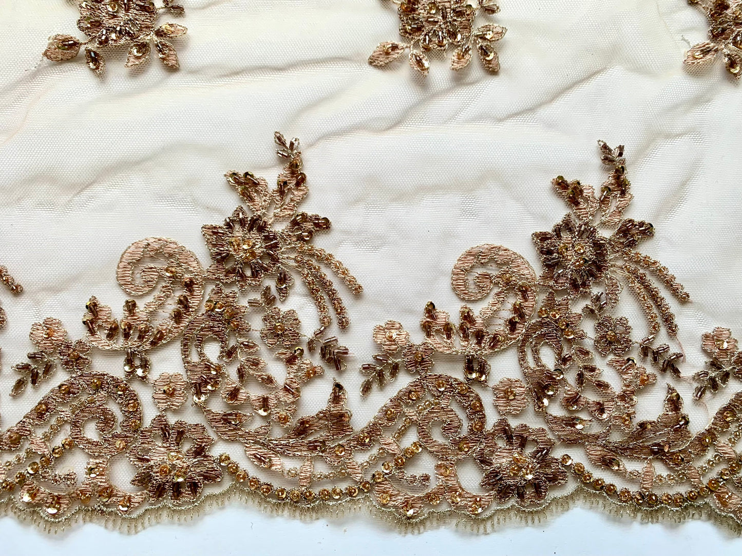 Delicate Beaded Lace Border - Light Coffee