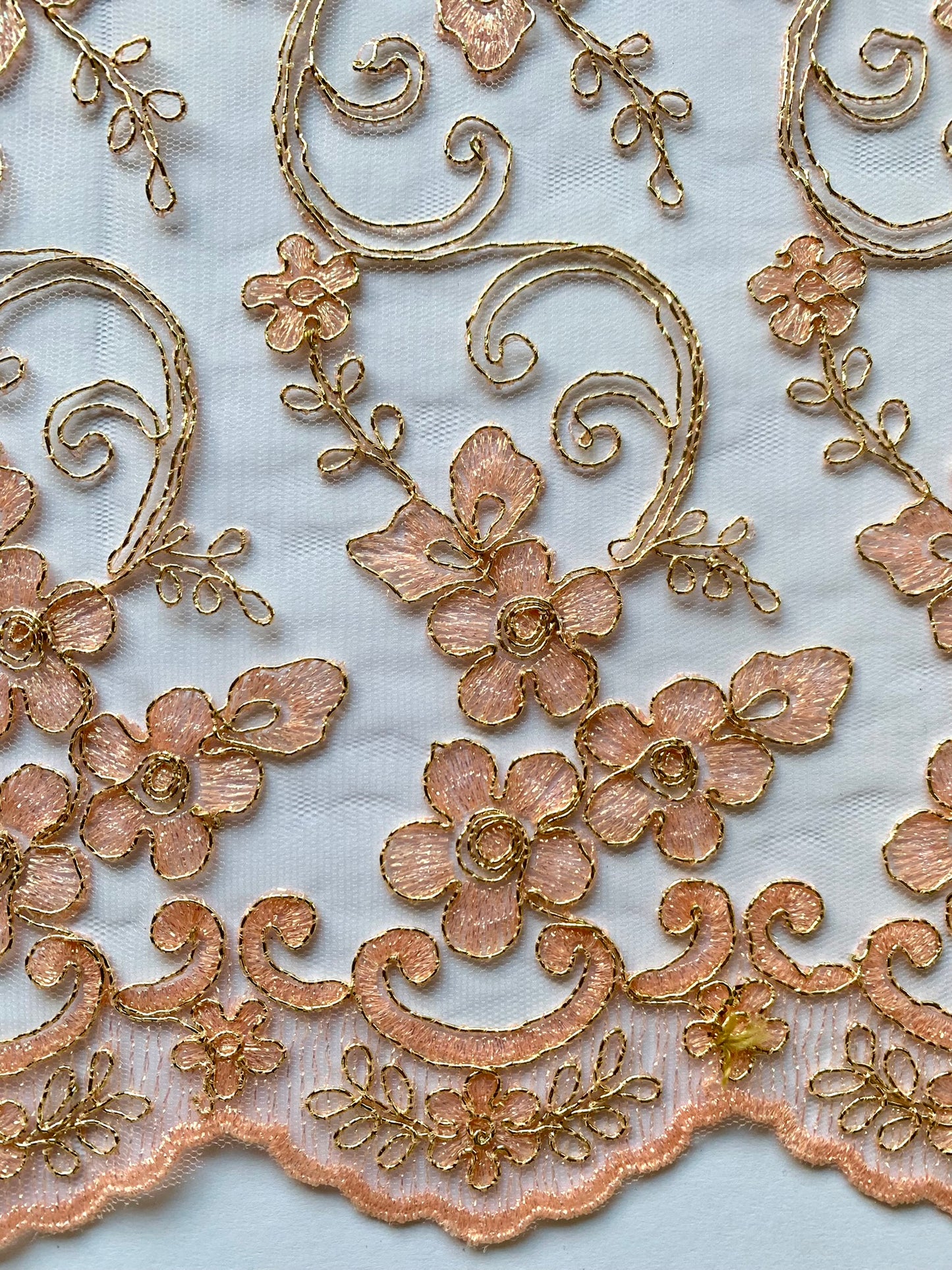 Daisy Lace Border - Peach Pink