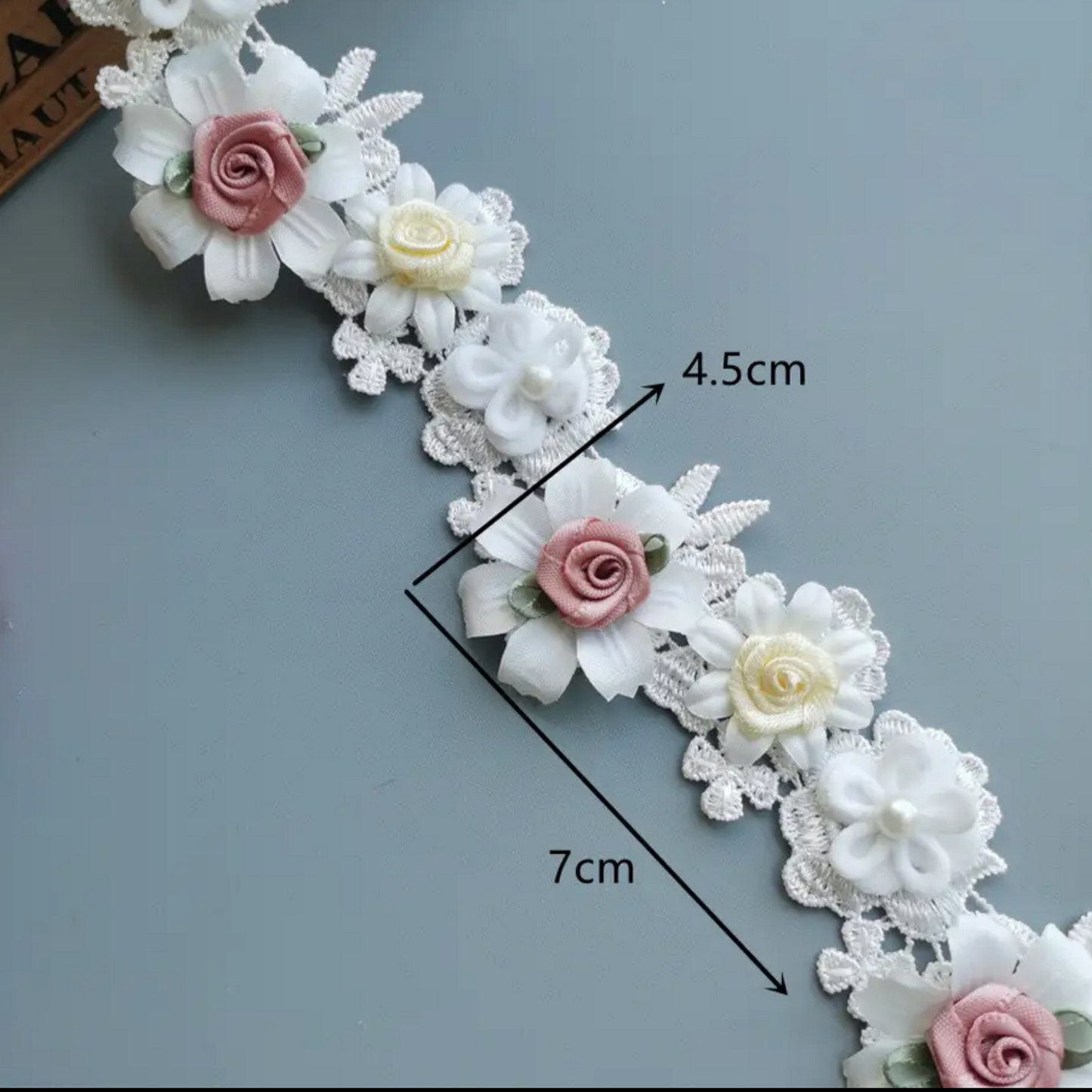 3D Rose Flower Pearl Trim - White